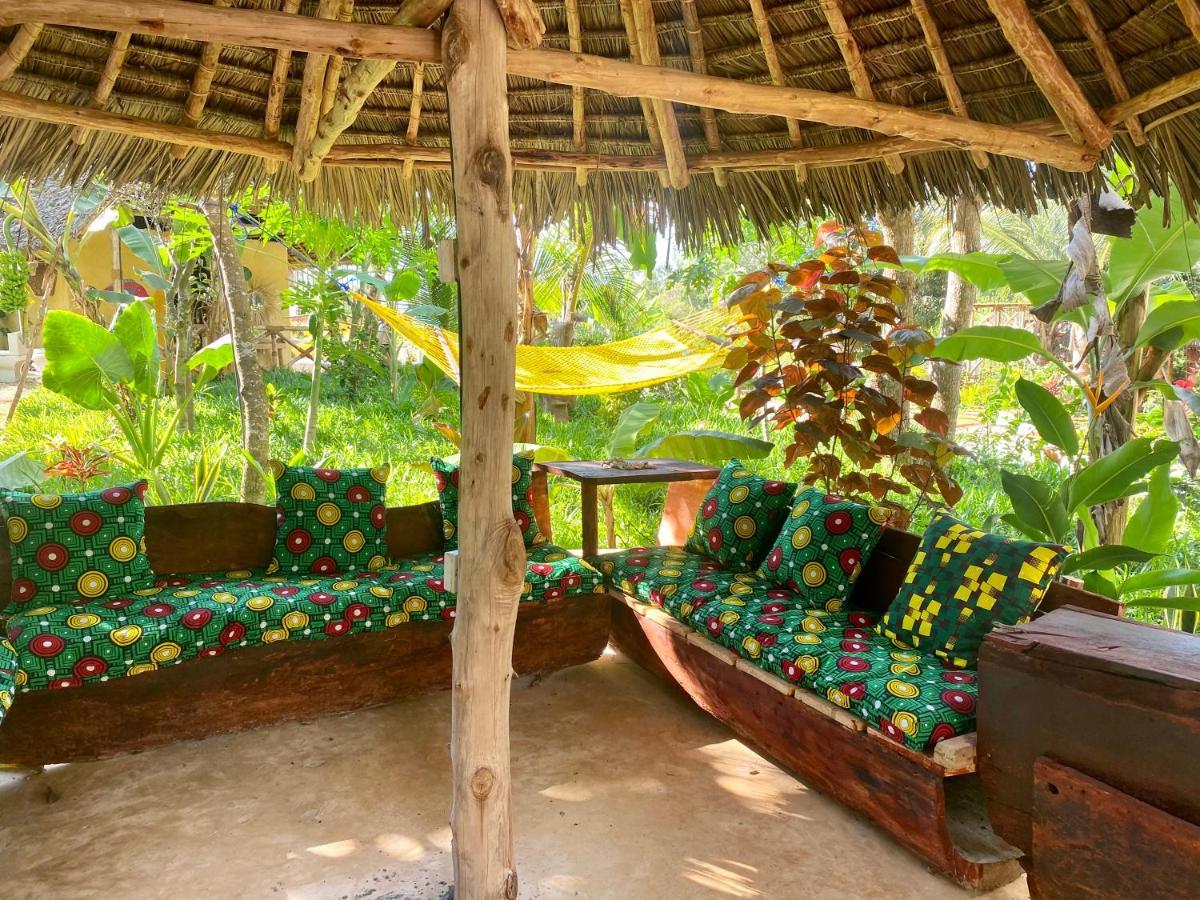 Kingstone Zanzibar Lodger *