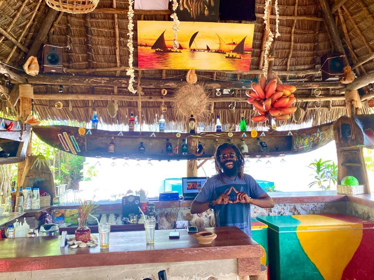 Kingstone Zanzibar Lodger